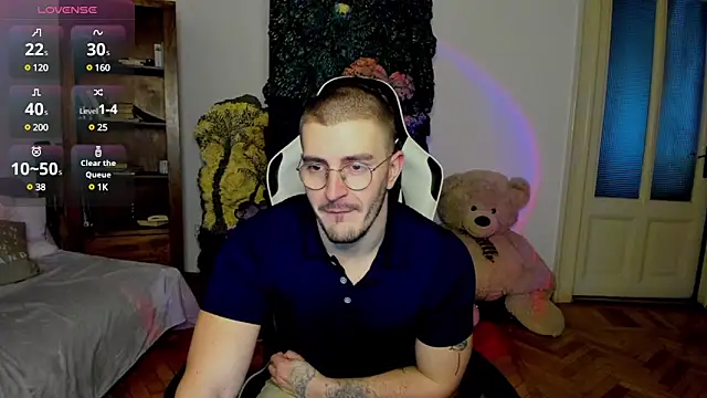JulianDylan online show from 24, 2, 2025