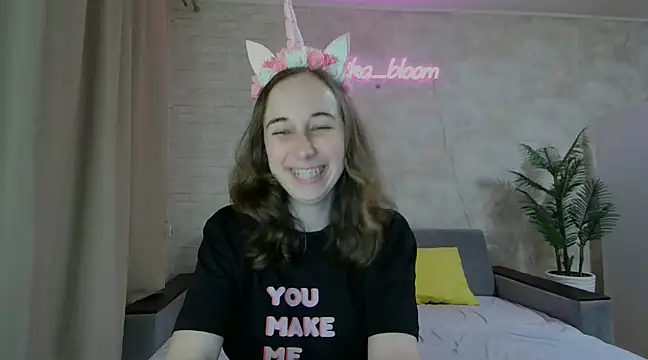 Anika bloom online show from 29, 1, 2025