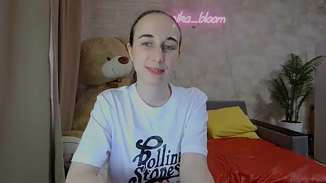 Anika bloom online show from 21, 3, 2025