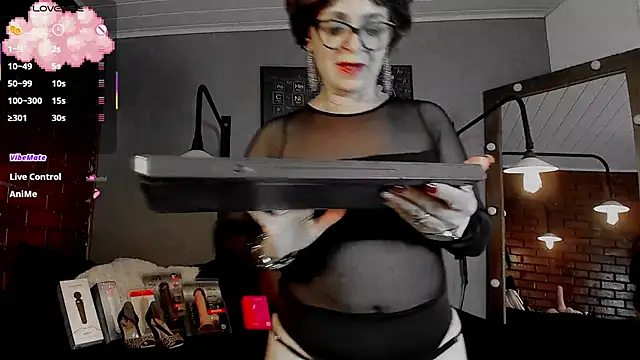 Snapshot of Samantha_mature56 chatting on 2, 3, 2026 Samantha mature56 online show from 2, 3, 2026