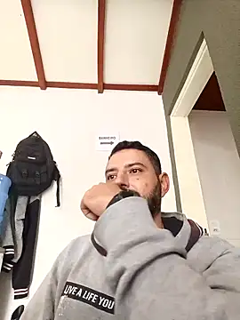 P4uzud4O online show from 11, 2, 2026