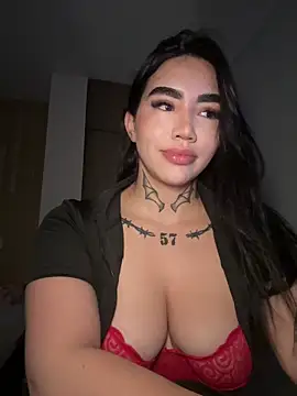 Nickiiiii online show from 17, 3, 2026