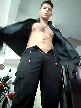 Snapshot of King_russo chatting on 26, 2, 2025 King russo online show from 26, 2, 2025