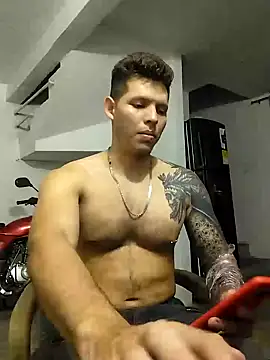 Snapshot of King_russo chatting on 25, 9, 2025 King russo online show from 25, 9, 2025