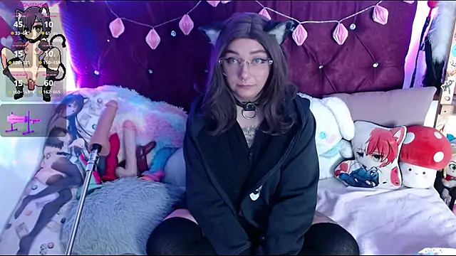 Kitty-Kat  online show from 16, 10, 2025