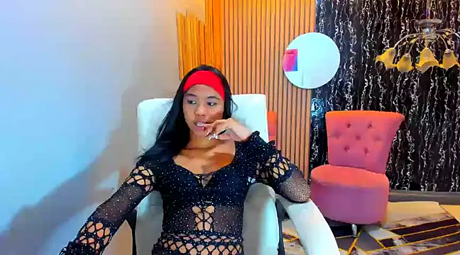 skinny cloe online show from 4, 12, 2024