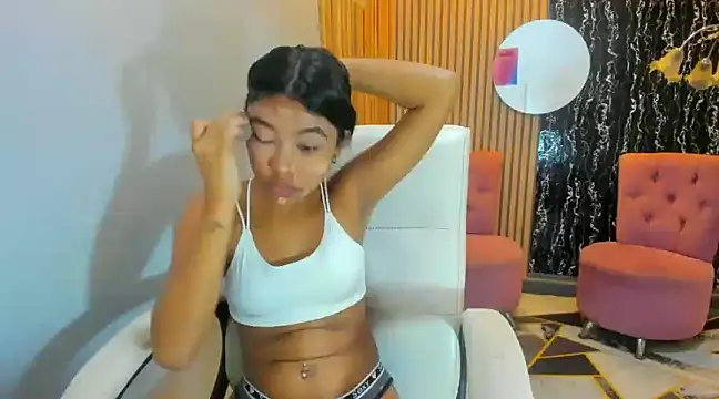 skinny cloe online show from 12, 12, 2024