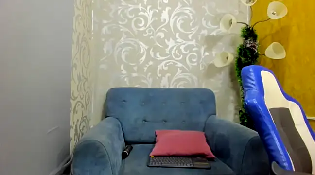 skinny cloe online show from 20, 12, 2024