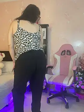 Sharongirl07 online show from 1, 3, 2025