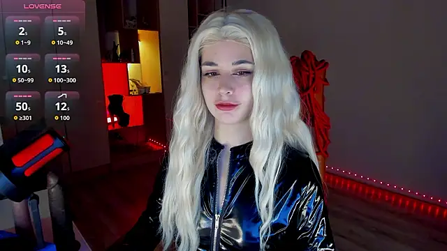 Snapshot of mollyposhh chatting on 13, 1, 2026 mollyposhh online show from 13, 1, 2026