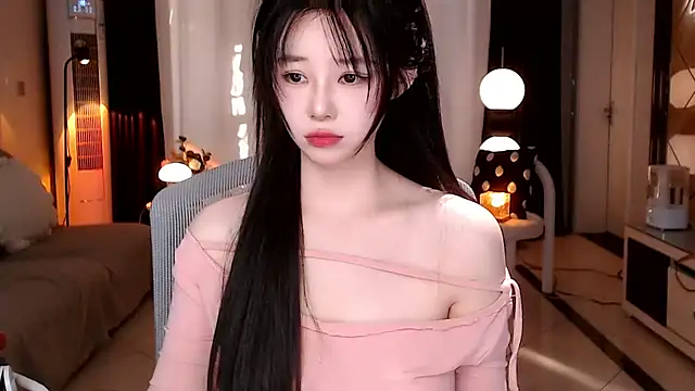 sweateanv  online show from 11, 1, 2025