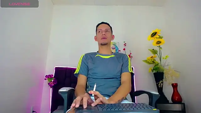 kevin  fox  online show from 21, 2, 2025