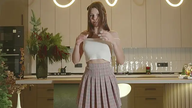 whisper of love online show from 14, 12, 2025