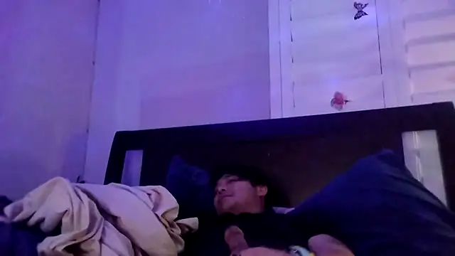 Snapshot of cloudyspun chatting on 2, 3, 2026 cloudyspun online show from 2, 3, 2026