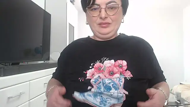 Amandamuller1982 online show from 3, 5, 2026