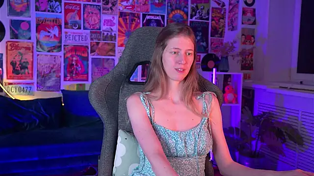 Sharon Evansi online show from 5, 2, 2025