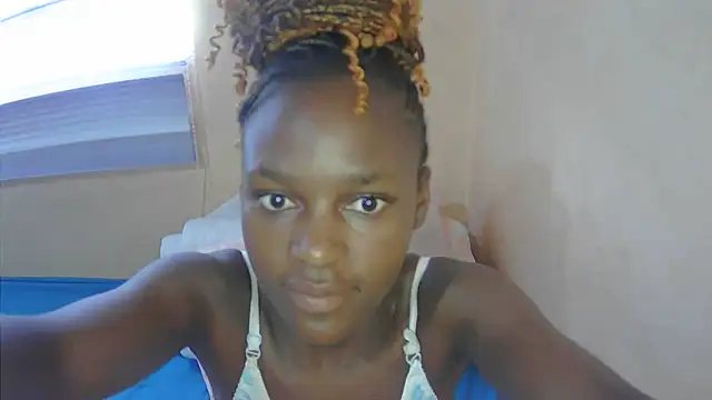 Snapshot of SexyEbonySlender chatting on 28, 2, 2025 SexyEbonySlender online show from 28, 2, 2025