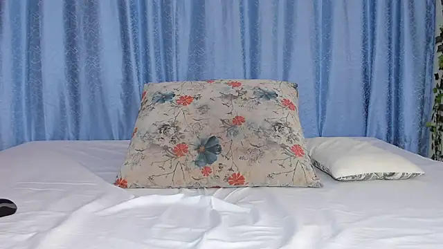 Snapshot of andradahot15 chatting on 5, 3, 2026 andradahot15 online show from 5, 3, 2026