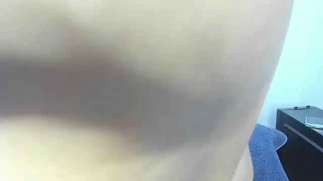 Saraa-restrepo online show from 3, 10, 2025