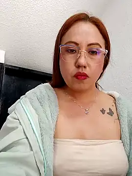 VIOLETA-25  online show from 10, 1, 2025