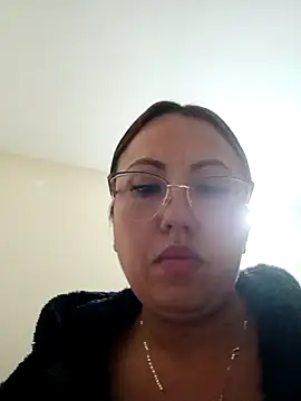 VIOLETA-25  online show from 16, 1, 2025