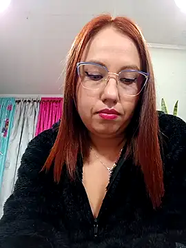 VIOLETA-25  online show from 25, 1, 2025