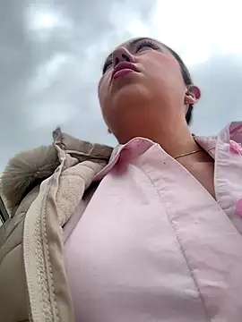 Snapshot of VIOLETA-25_ chatting on 19, 11, 2025 VIOLETA-25 online show from 19, 11, 2025