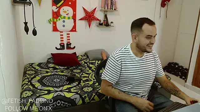 fetish padrino online show from 2, 1, 2025