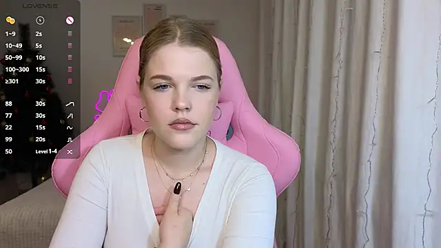 Maya Rave online show from 14, 12, 2024