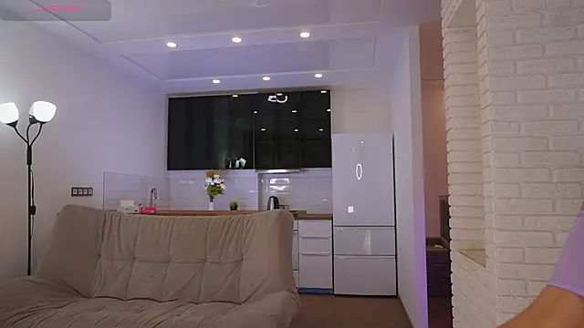 Snapshot of Kelly_Haren chatting on 12, 11, 2025 Kelly Haren online show from 12, 11, 2025