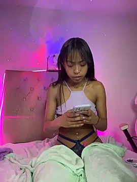Snapshot of bonnie_18x chatting on 9, 1, 2025 bonnie 18x online show from 9, 1, 2025