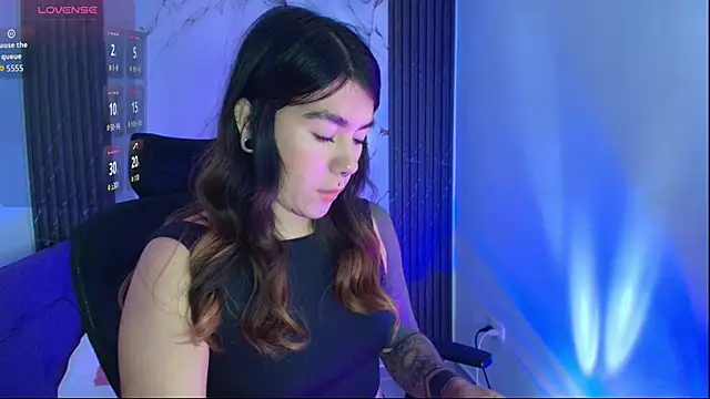 luccianagreyy online show from 18, 4, 2026