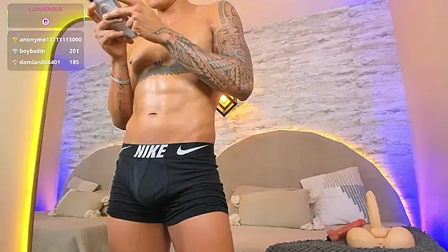 Aron Bolt online show from 9, 3, 2026