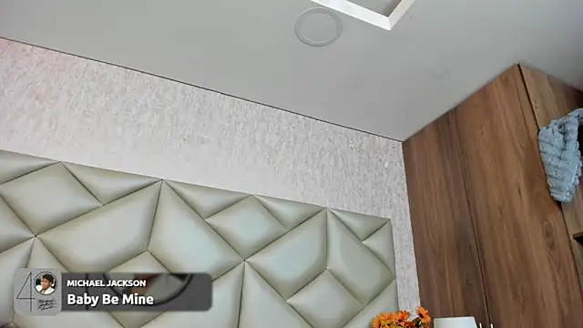 Im gaia online show from 20, 11, 2025