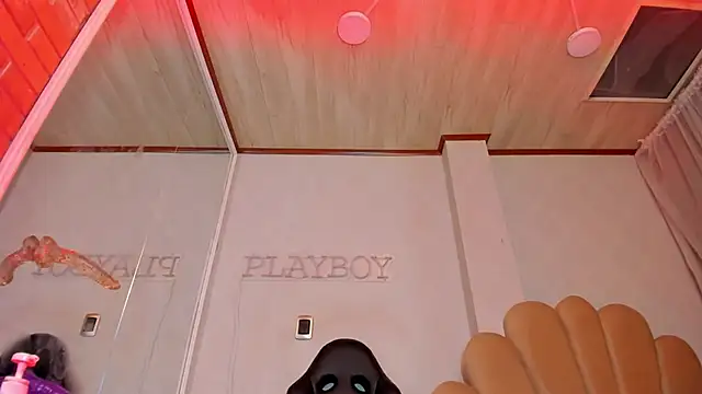 AikoLee  online show from 26, 2, 2025