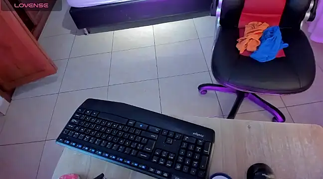 Snapshot of Edelaine_rogers chatting on 8, 2, 2025 Edelaine rogers online show from 8, 2, 2025