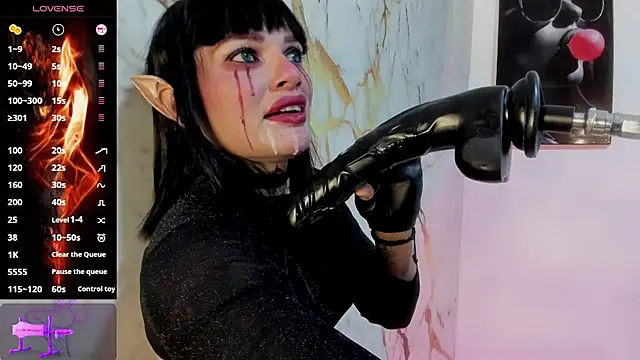 Snapshot of la_mazona chatting on 4, 12, 2025 la mazona online show from 4, 12, 2025