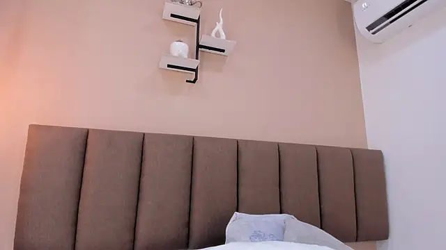 Amy wats0n online show from 22, 6, 2026