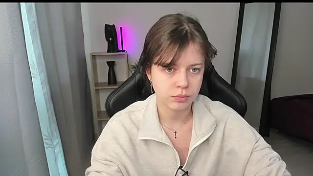 Este Glen online show from 9, 3, 2025