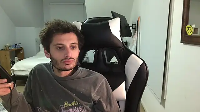 Snapshot of Dylansd chatting on 15, 12, 2024 Dylansd online show from 15, 12, 2024