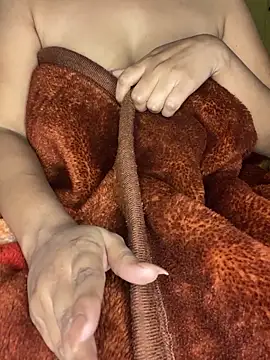 Snapshot of cum-to-nicky chatting on 2, 1, 2025 cum-to-nicky online show from 2, 1, 2025