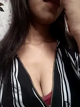 Snapshot of Cute-Love-Angel chatting on 29, 1, 2025 Cute-Love-Angel online show from 29, 1, 2025