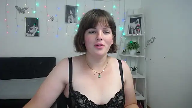 StaceyLex online show from 10, 9, 2025