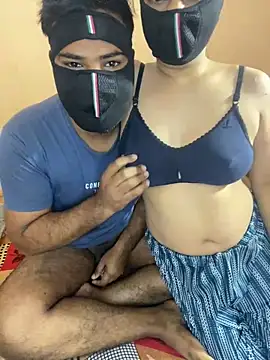 Snapshot of mickey_love chatting on 8, 2, 2025 mickey love online show from 8, 2, 2025