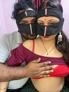 Snapshot of mickey_love chatting on 28, 3, 2026 mickey love online show from 28, 3, 2026