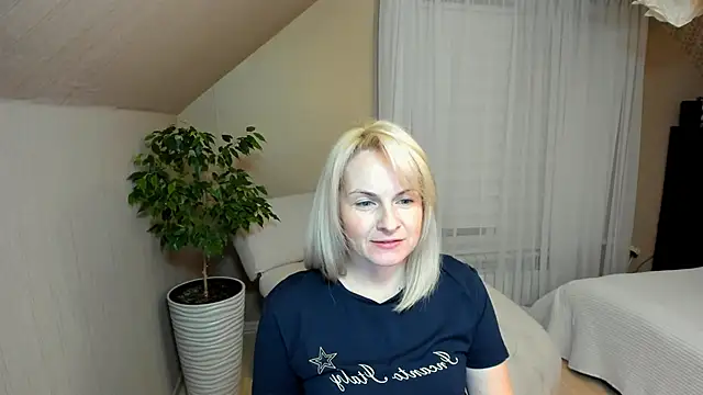 Alicee Gracee online show from 12, 1, 2025