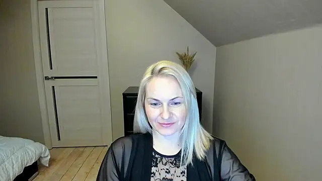 Alicee Gracee online show from 26, 2, 2025