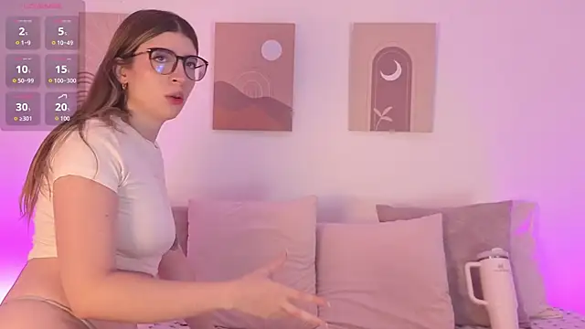 Mia Heartt online show from 15, 2, 2026