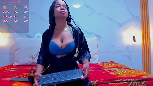 Snapshot of violetta_becker chatting on 29, 1, 2025 violetta becker online show from 29, 1, 2025