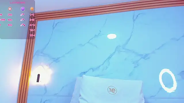 Snapshot of violetta_becker chatting on 24, 2, 2025 violetta becker online show from 24, 2, 2025